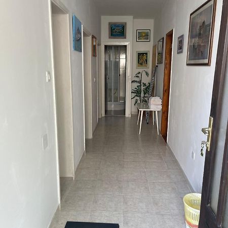 Makjanic Apartment Елса Экстерьер фото